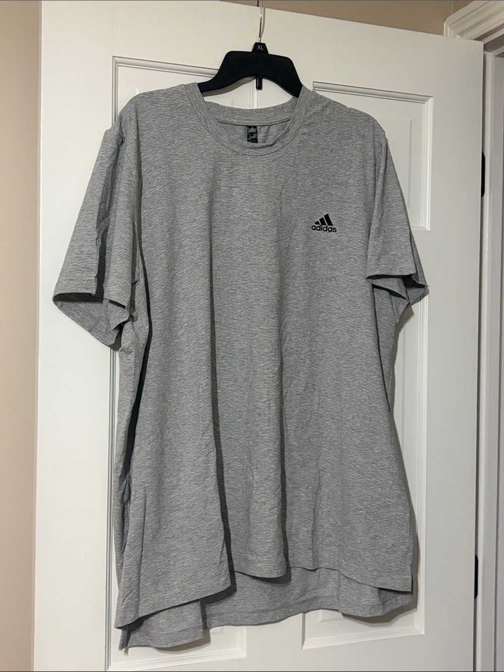 Adidas Men’s Grey Logo Crew Neck T-Shirt